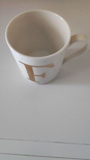 tasse f