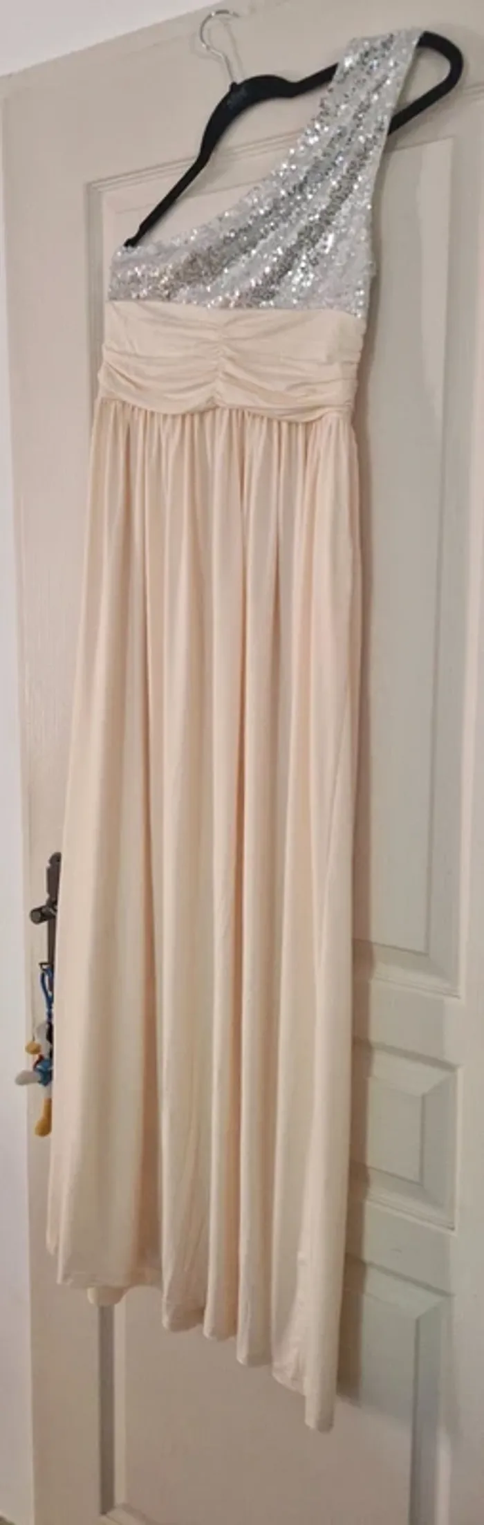Robe de soirée taille M sequins argentés neuf - photo numéro 3