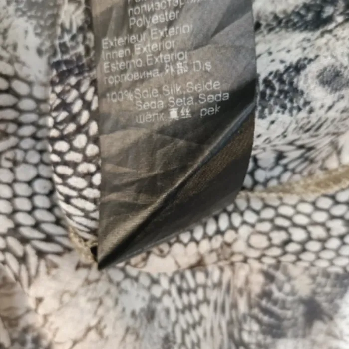 Top IKKS imprimé python soie et polyester, manches courtes cloutées, taille S A1205 - photo numéro 7
