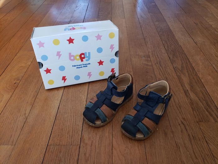 Chaussures garçon pointure 22