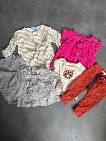 Lot bébé fille 1 mois