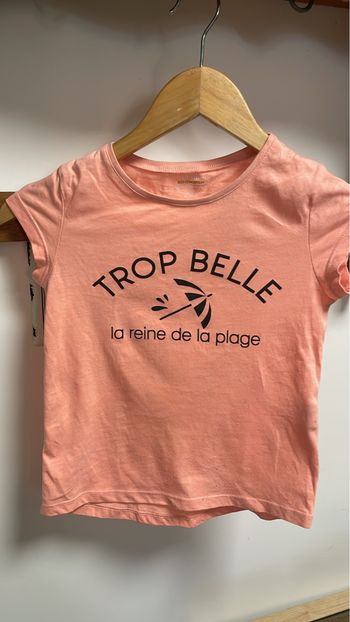 Haut( trop belle la reine de la plage) 