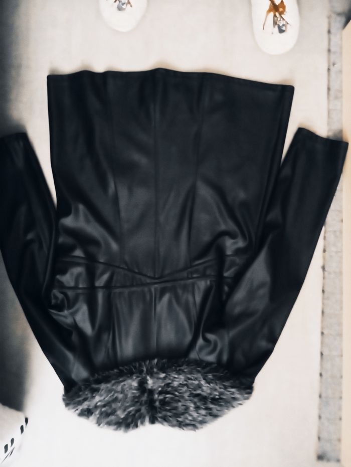 🌺 magnifique manteau neuf en cuir synthétique avec col fourrure 20 eur taille 38/40🌺 - photo numéro 4