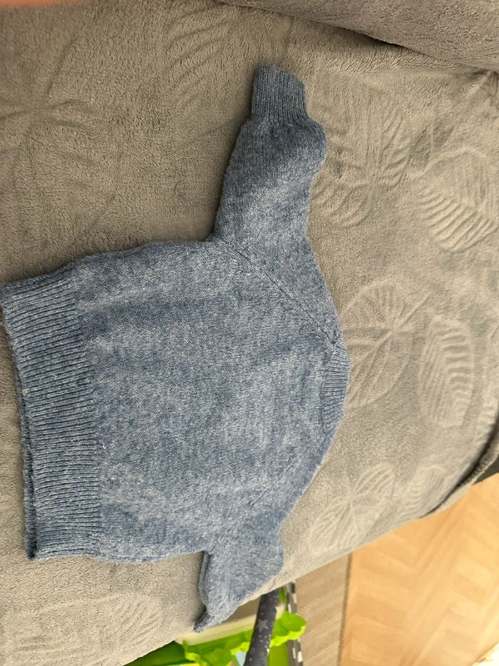 Pull bleu clair - photo numéro 2