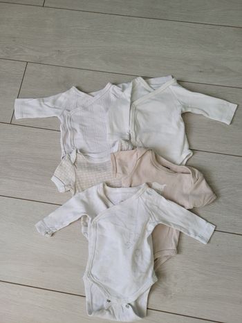 Lot de 5 bodies mixtes