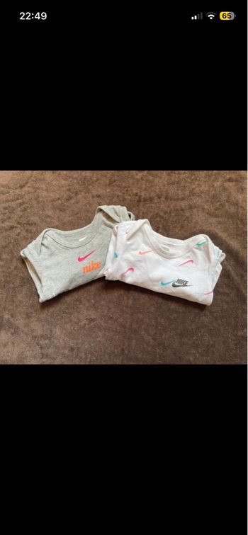 Lot de 2 body Nike 