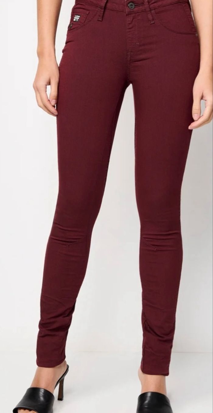 Magnifique G-Star slim taille 36