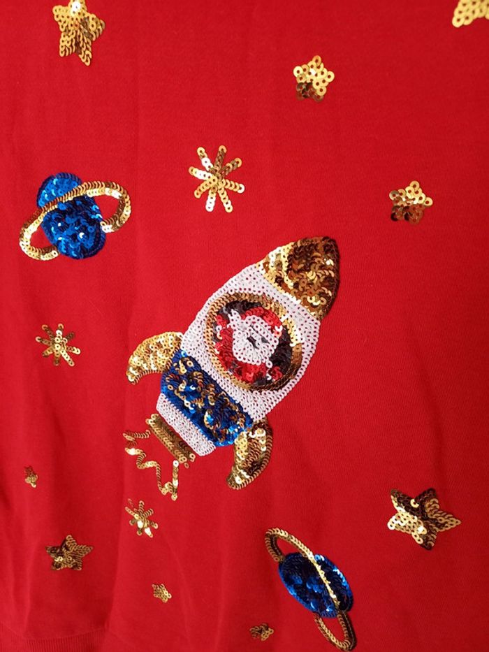 Sweat rouge à sequins - Père Noël astronaute dans l’espace - photo numéro 4