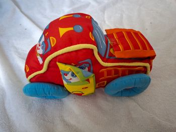 Voiture en mousse