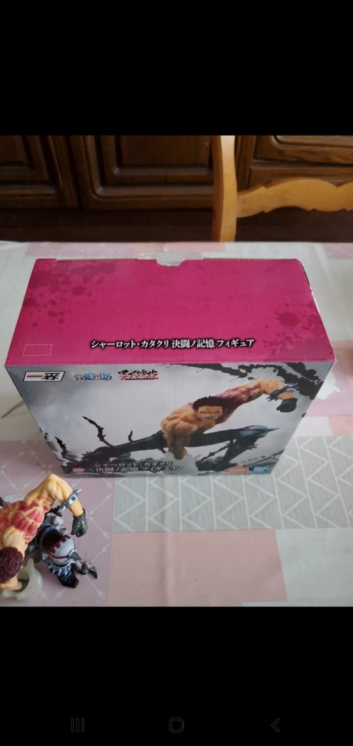 Figurine one piece  Charlotte  katakuri - photo numéro 10