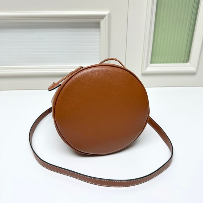 CELINE  121 - photo numéro 7