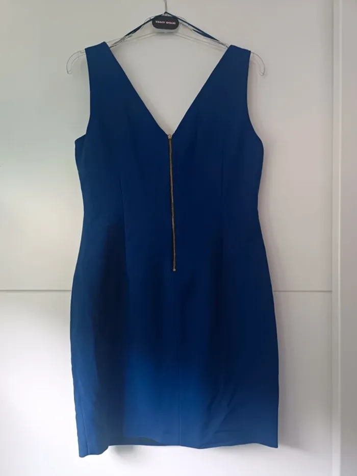 Robe bleu roi de cocktail - photo numéro 2