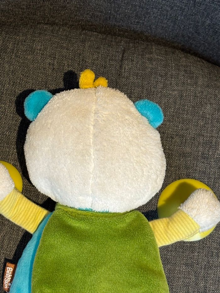 Peluche bébé à bord - photo numéro 3