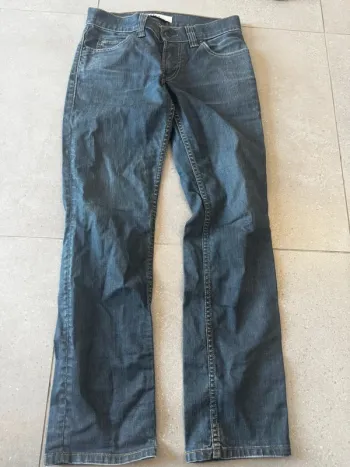 Jean slim 511 Levis homme, très bon état, 40x100cm W31 L32