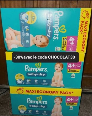 Trois carton couche pampers taille 4  plus