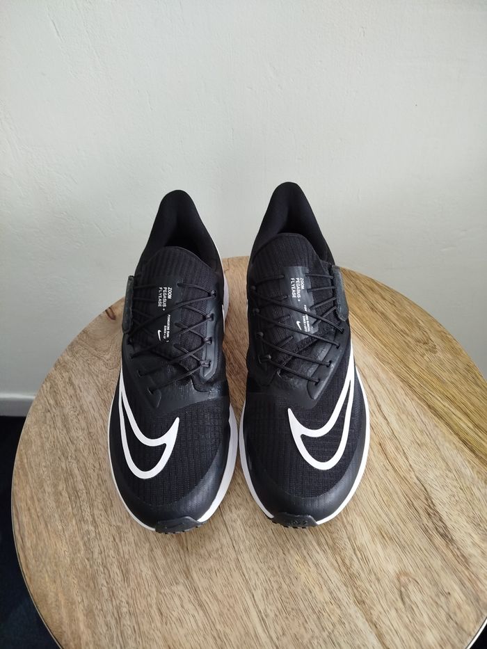 Baskets Nike T 40 - photo numéro 5