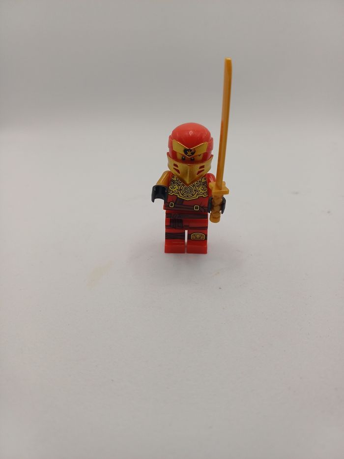 Kai et Armure Ninjago Legacy sur socle - photo numéro 7