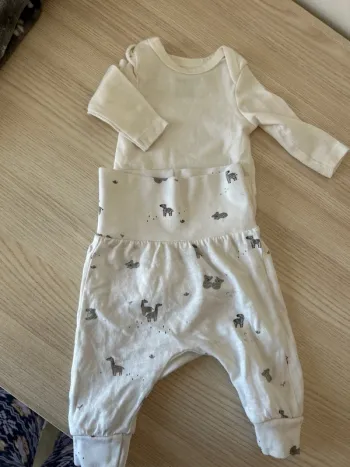 Ensemble naissance beige parfait état
