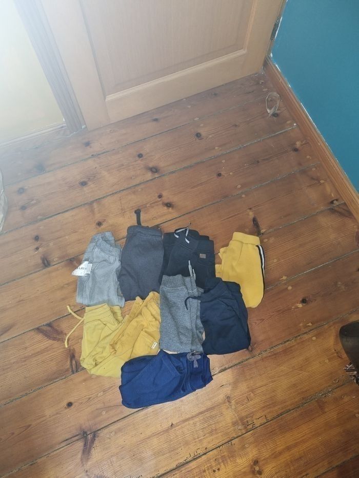 Gros lot vêtements 18 mois