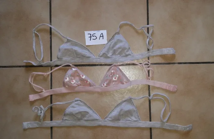 3 brassières 75 A