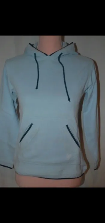 Sweat bleu