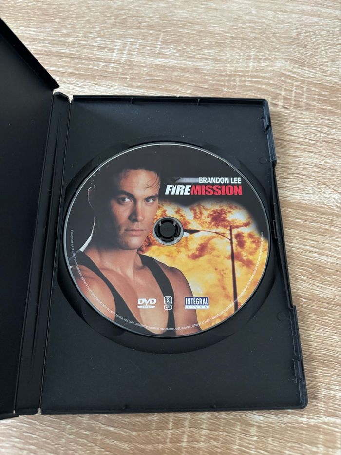 DVD / Fire Mission - photo numéro 3