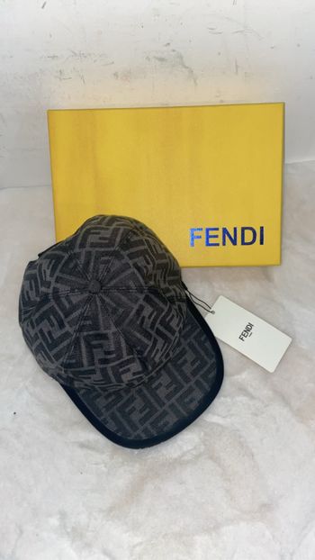 Casquette Fendi Noir