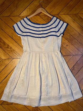 Sublime robe beige et bleu marine T38