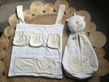 Range couche /pijamas et organiser de lit