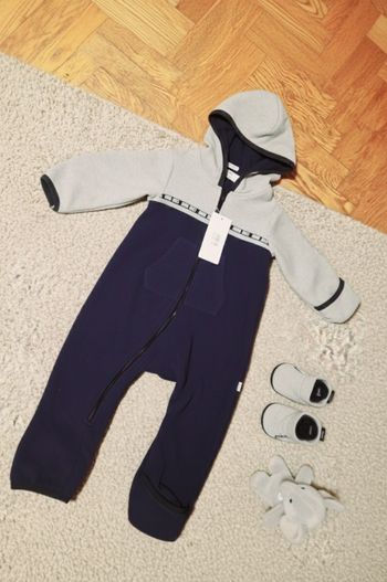Combinaison hugo boss 12 mois neuve