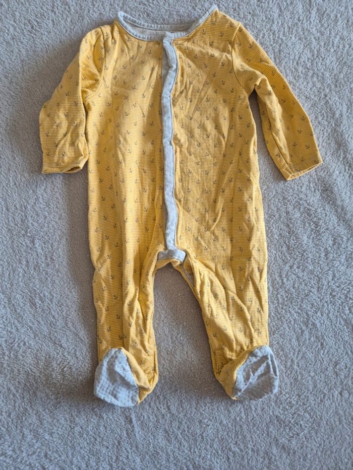 Pyjamas 12 mois