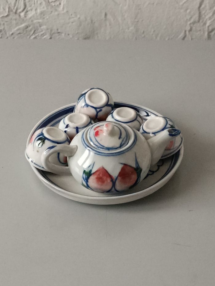 Service à thé miniature porcelaine - photo numéro 10