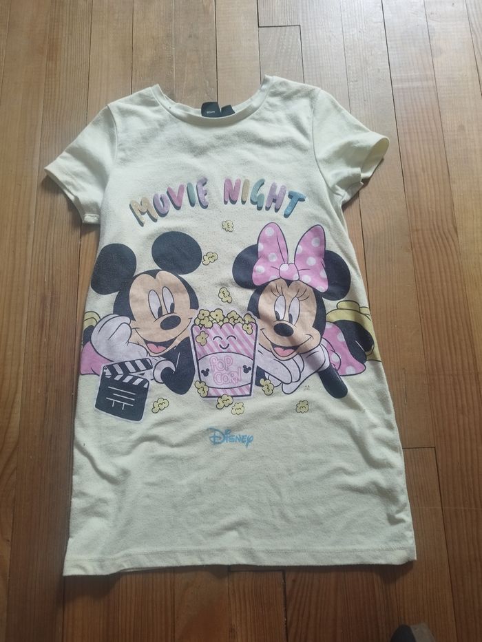 Lot de tunique Disney.