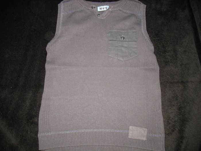 PULL FIN SANS MANCHE GRIS ANTHRACITE GARÇON - NKY BY KIABI - 8 ANS - n°02 - photo numéro 6
