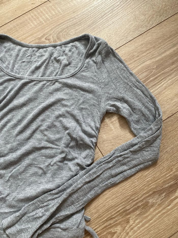 T-shirt manche longue taille S - photo numéro 2