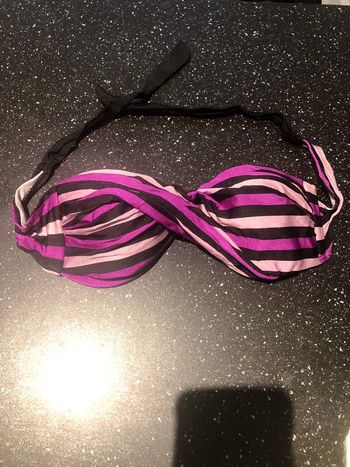 Haut de maillot rayé violet rose