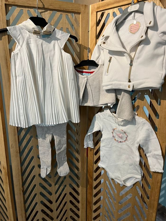 Tenue de fête 12m - photo numéro 2