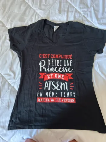 Tee shirt