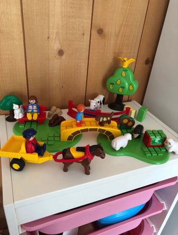 Coffret famille à la campagne Playmobil 123