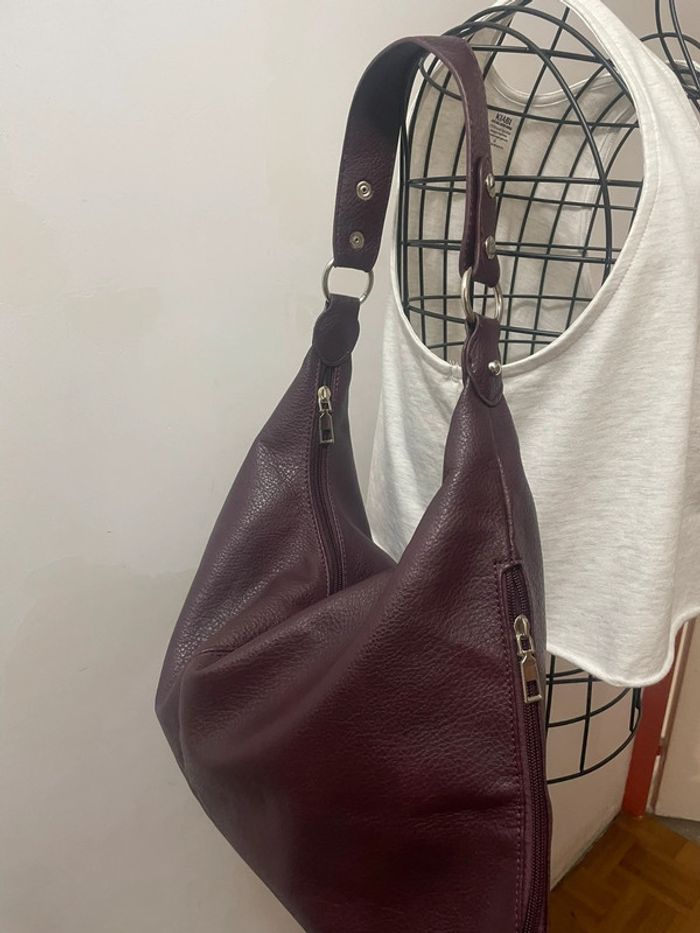Valeur en boutique 34€ Grand Sac Fourre- Tout violet. Sac à Main violet très Élégant et raffiné - photo numéro 3