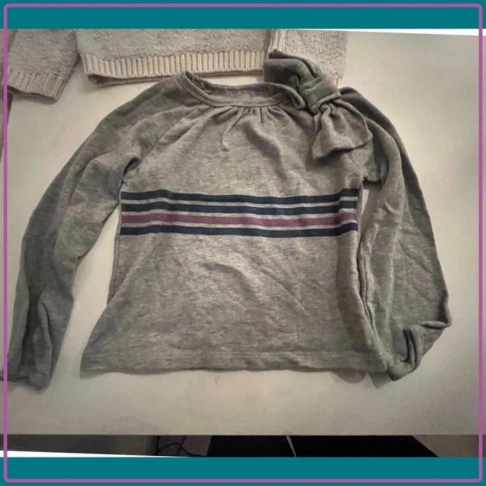 Lot 2 pull 4/6 ans en bon état - photo numéro 2