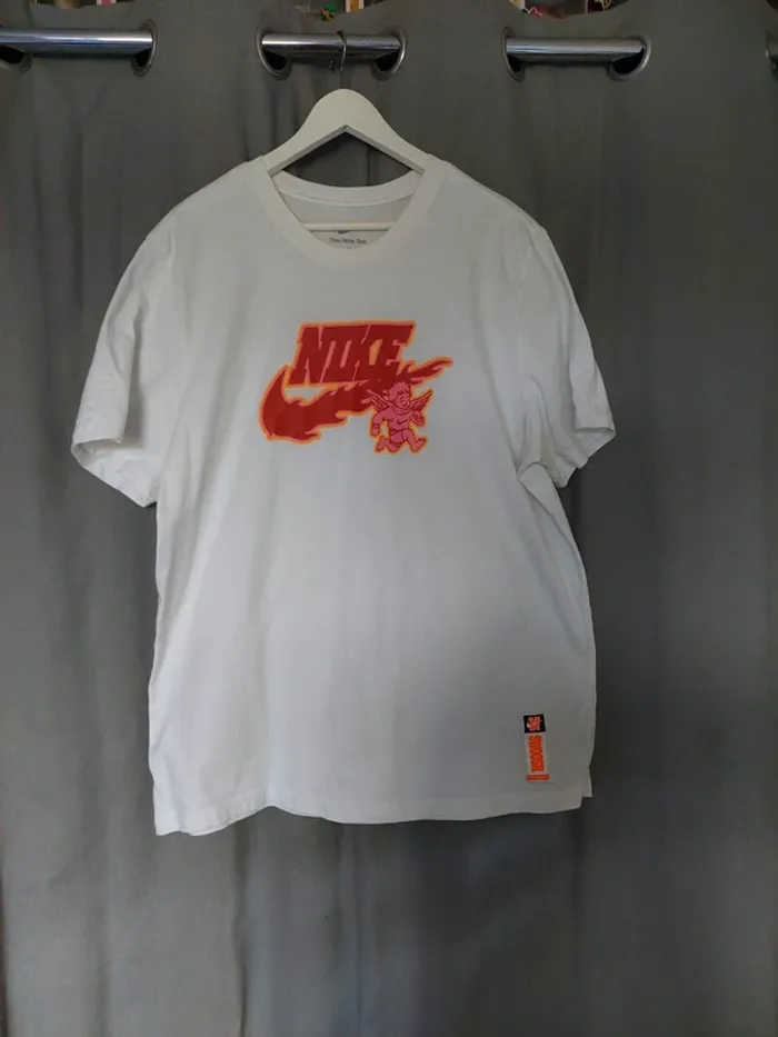 T-shirt Nike avec ange – Taille XL – 100% coton