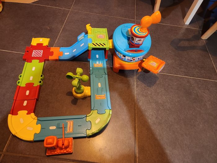 Mon aéroport intéractif  Vtech - photo numéro 2