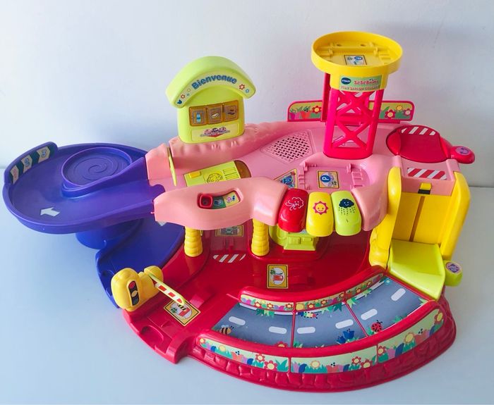 Garage interactif Tut Tut Bolides Vtech - photo numéro 2