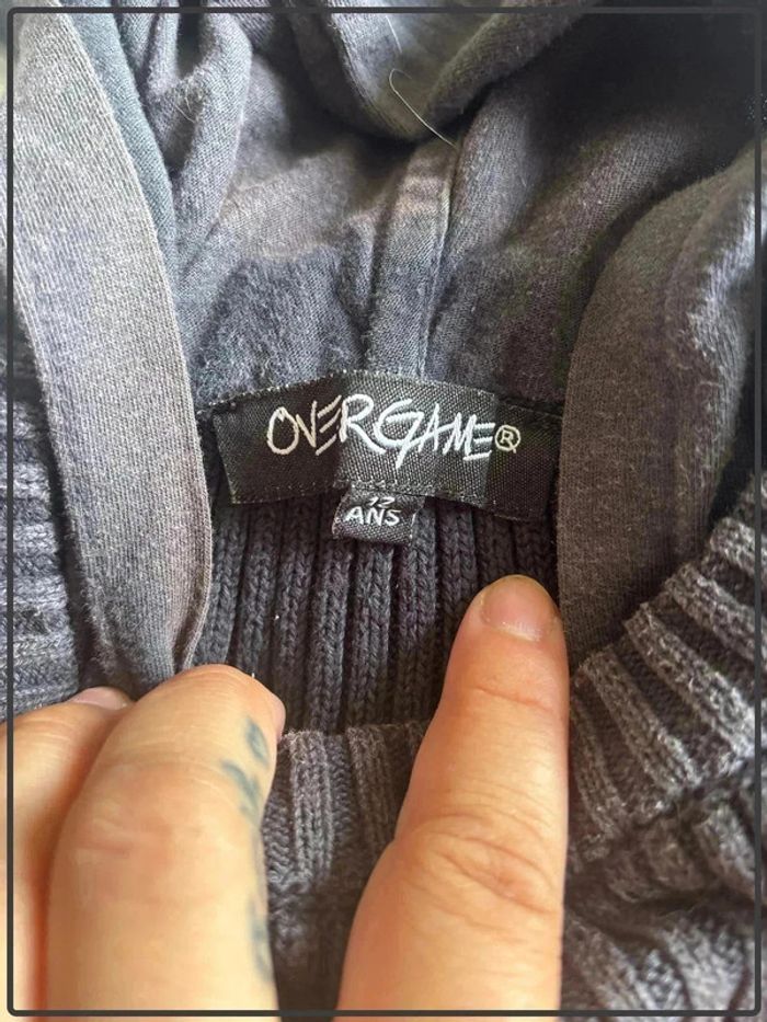 Pull à capuche taille 12ans marque overgame - photo numéro 2