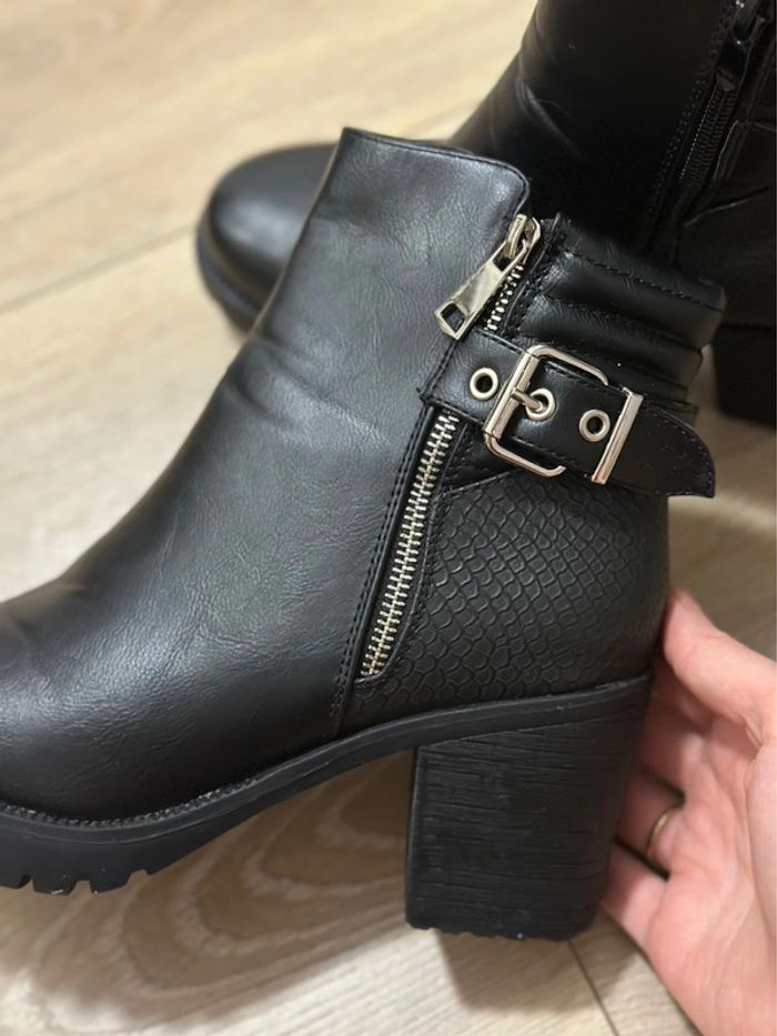 Bottines noires à talons bas - photo numéro 8