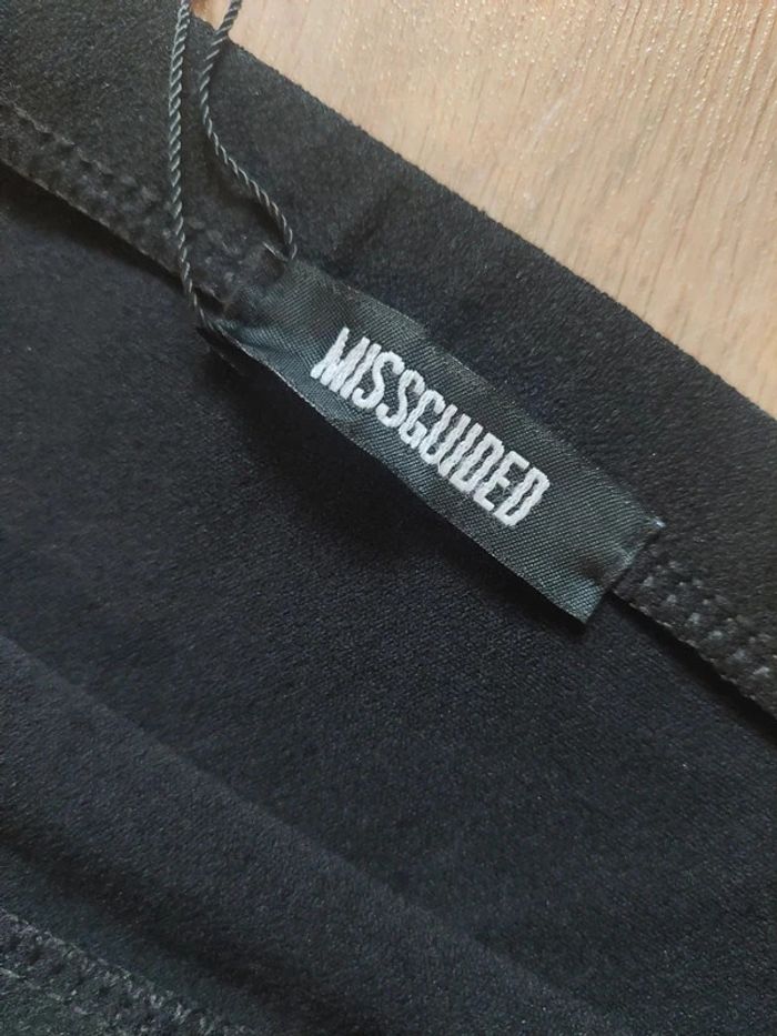 Mini jupe noire effet mouillé neuve Missguided T36 - photo numéro 7