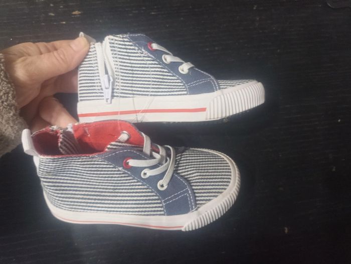 Basket toile taille 24 - photo numéro 2