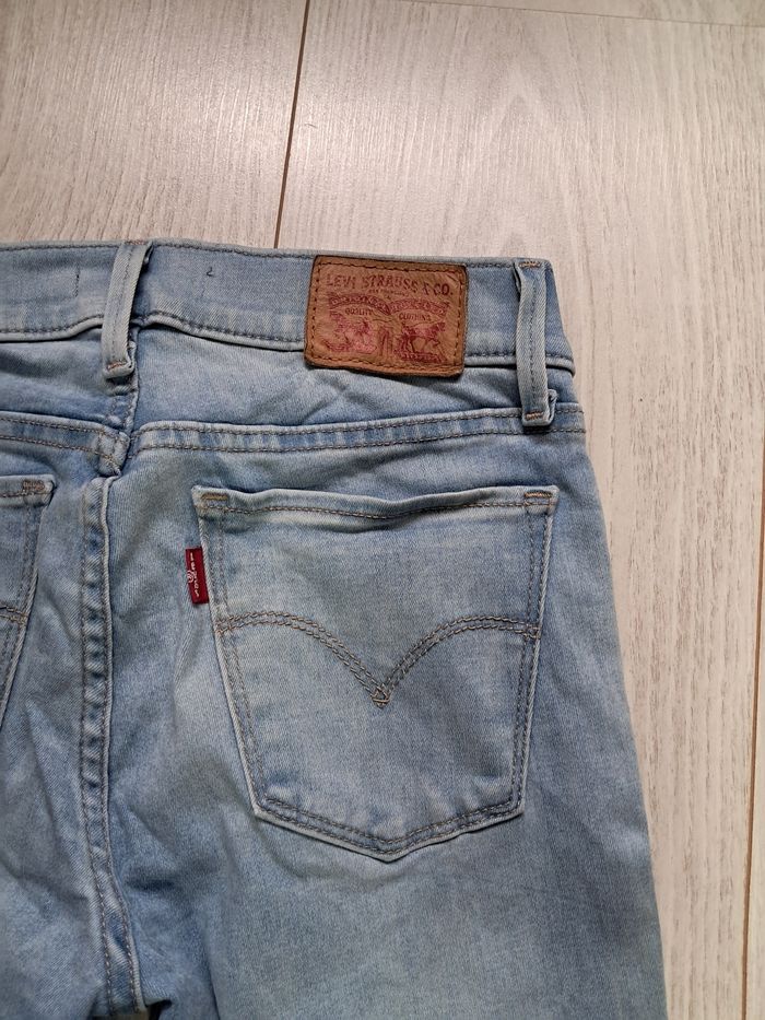 Jeans levi's super skinny 710 25w L32 - photo numéro 7