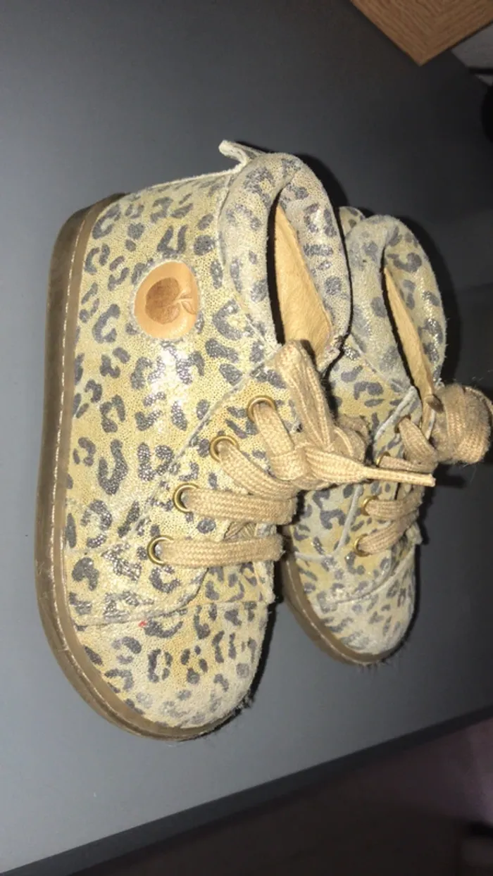 Chaussures Pom d’api 22 - photo numéro 2